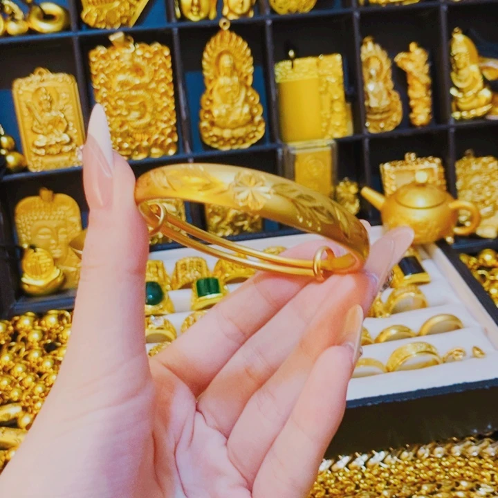 合金花朵推拉手镯合金材质