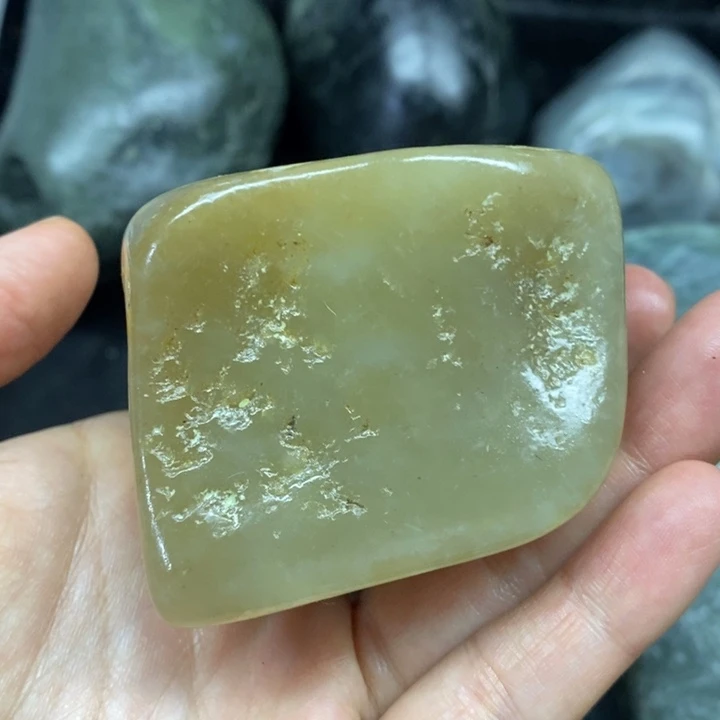 未镶嵌和田玉（糖玉）挂件