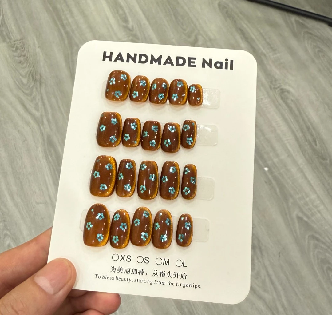 琥珀绿松-纯手工穿戴甲 送工具包