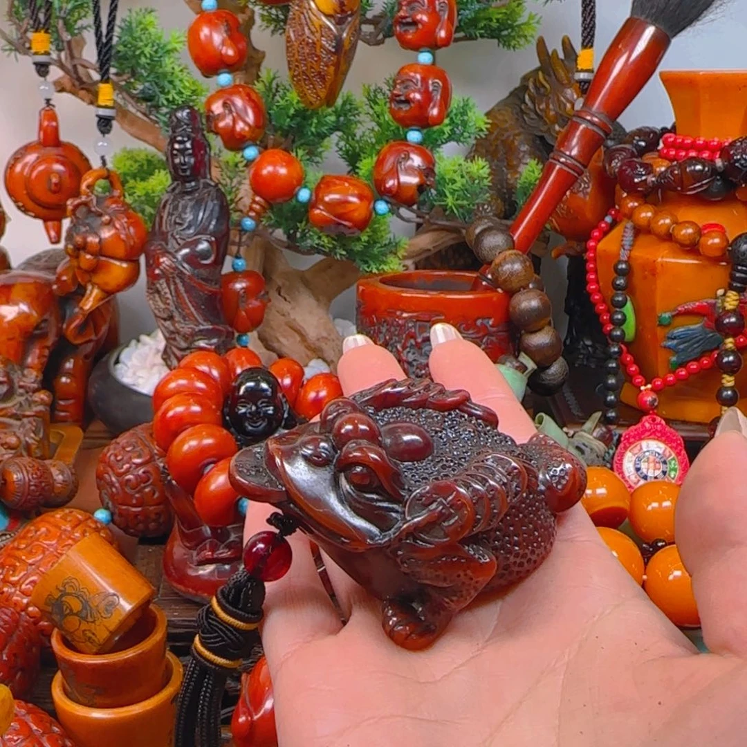 琥珀裸石未镶嵌手把