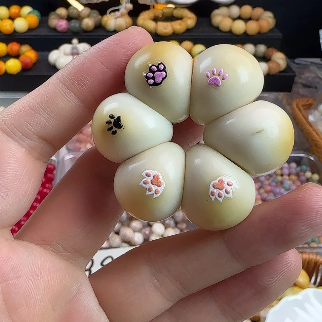 菩提根/象牙果吊坠瑕疵炭烤蒜瓣1个