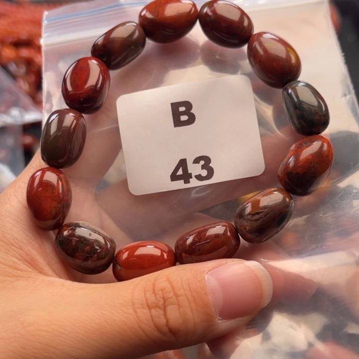 南红玛瑙未镶嵌多样性发货默认微瑕称重13mm