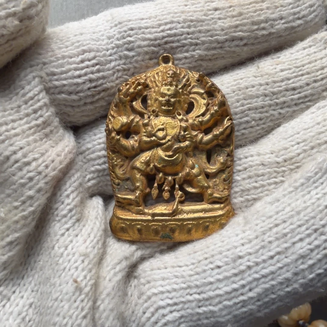 心***托精美的挂件，，，，，，