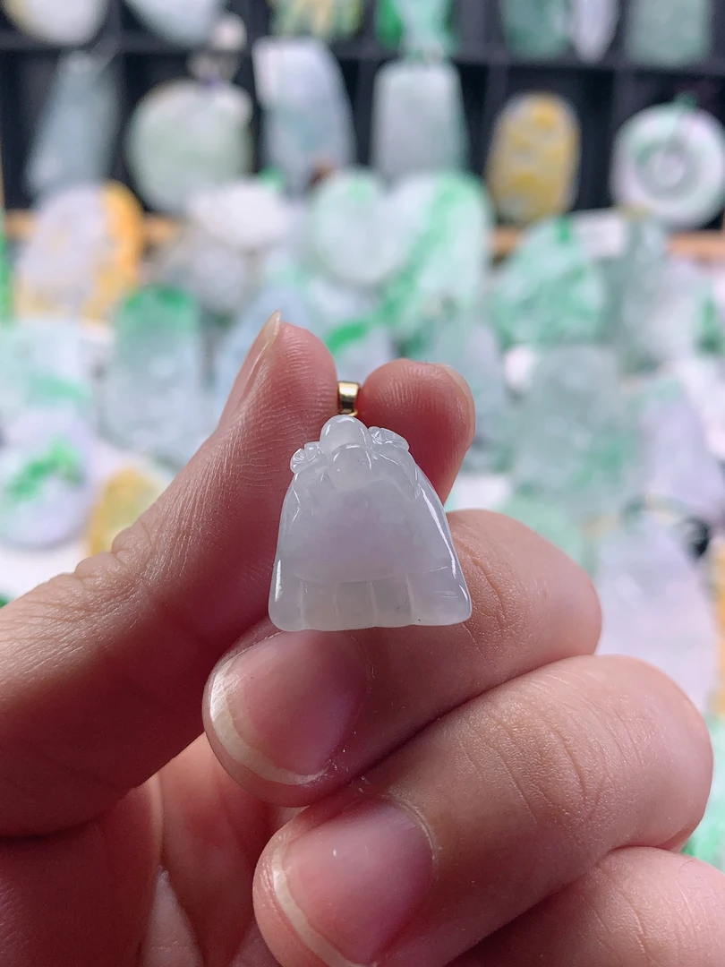 缅甸天然A货翡翠冰润小脚丫知足常乐吊坠17.216.7-12.9a