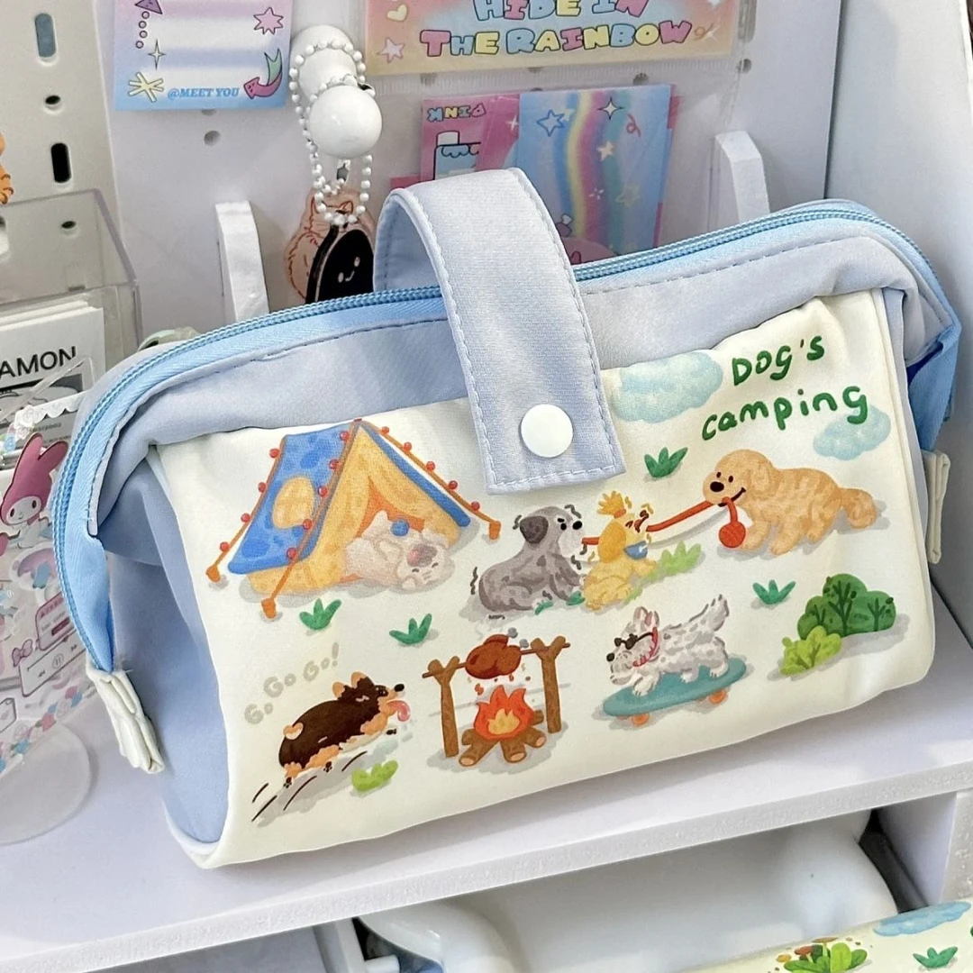 【露营狗狗】可爱高颜值大容量女生笔袋初高中学生文具盒化妆收纳袋