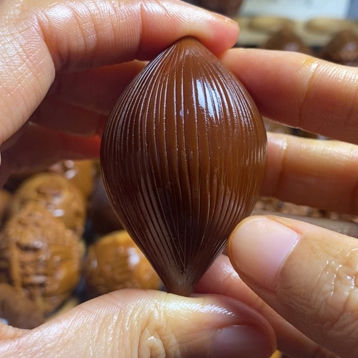 【闪购商品】香榧木橄榄核雕刻