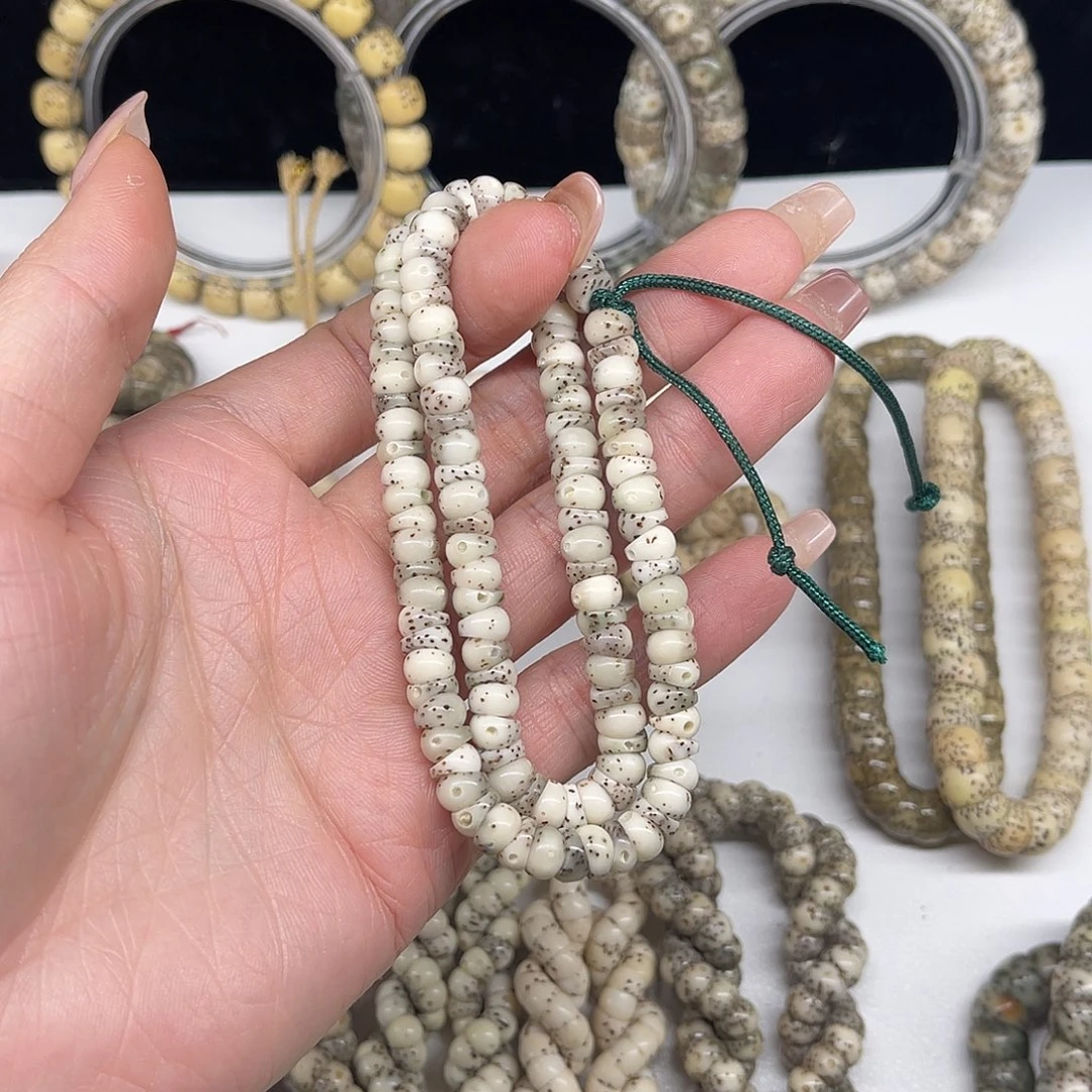 5***7卡6原生态石玉料大肠长串