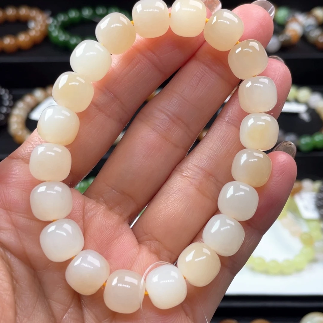 未镶嵌手链和田玉