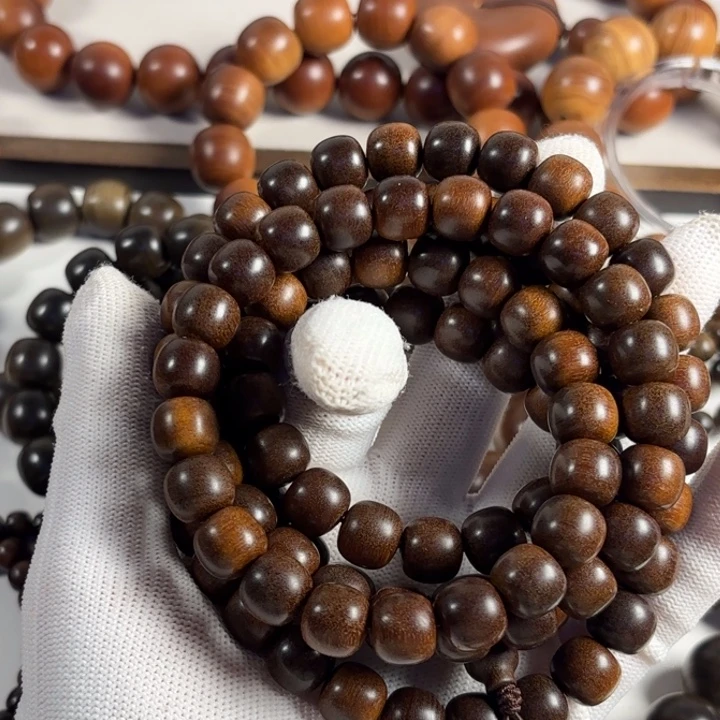和***寂檀香木1011多圈108颗老山檀黑肉焦糖奶甜