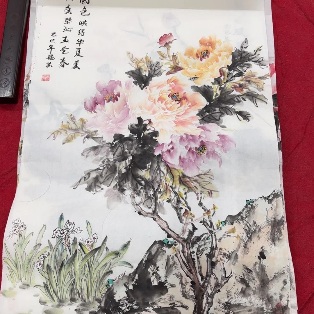 国画花鸟的翅膀是一个巨大