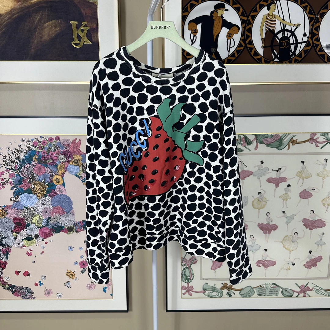 95新 GUCCI/古驰 斑点草莓logo印花套头卫衣潮流女装/S101时尚