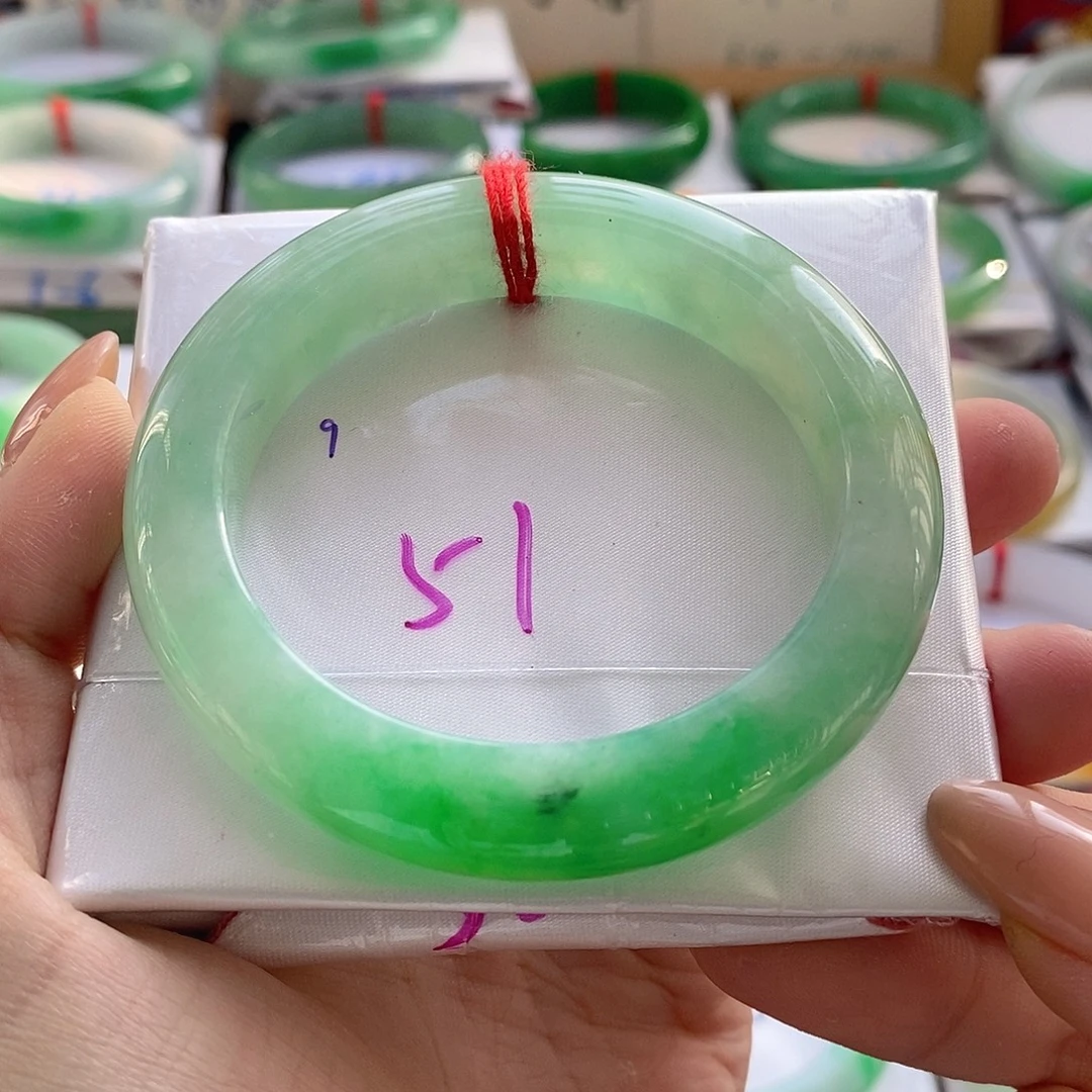 翡翠未镶嵌手镯17号