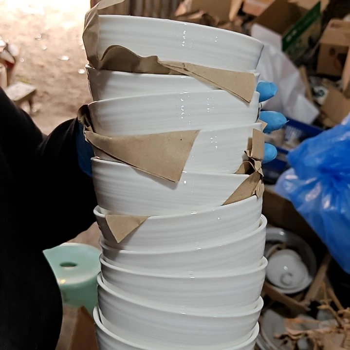 摆件陶瓷盘子碗啥都有