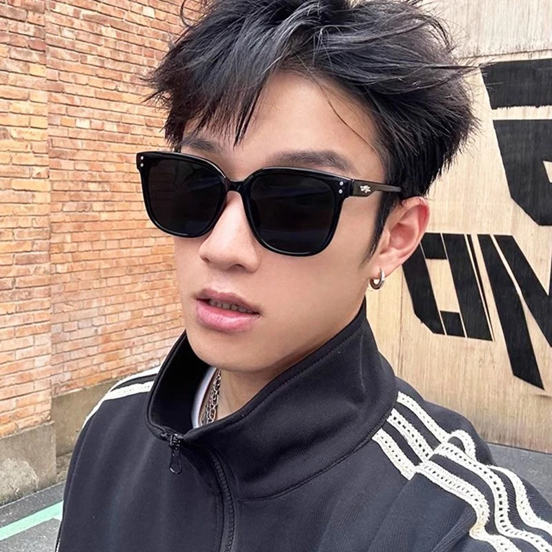 男士墨镜高级感ins开车防紫外线强光眼镜大脸显瘦方形太阳镜女