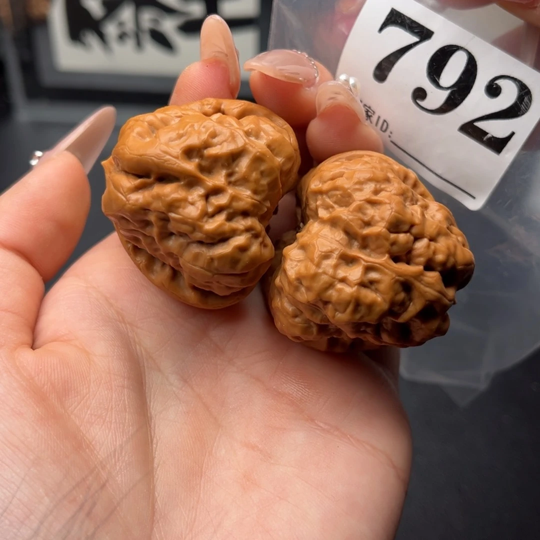 吊坠文玩核桃三角39/42➕