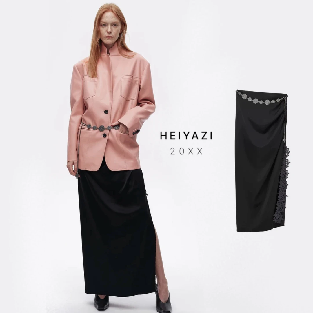 “AVVENN”2025春 腰链装饰蕾丝拼接长裙女——黑鸭子买手店