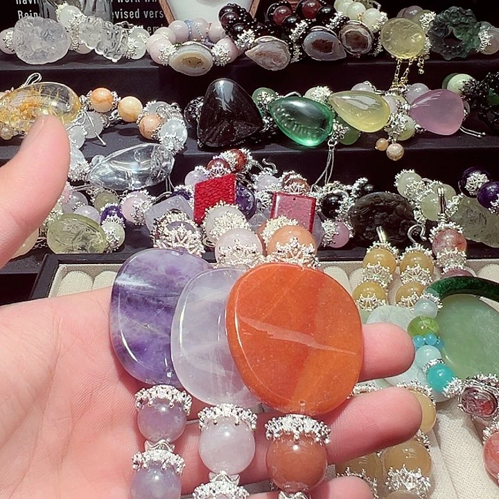 皮***狗水晶手链未镶嵌水晶手链