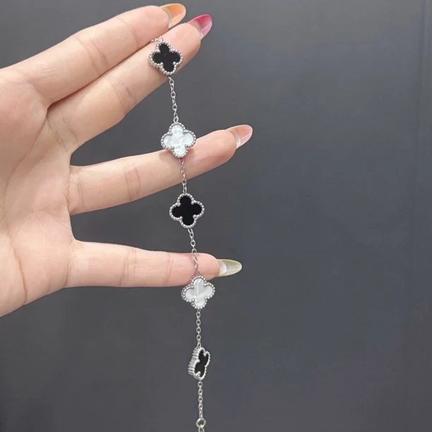 钛钢手链 黑色双色新款手链男女时尚女网红少女风原创设计轻奢