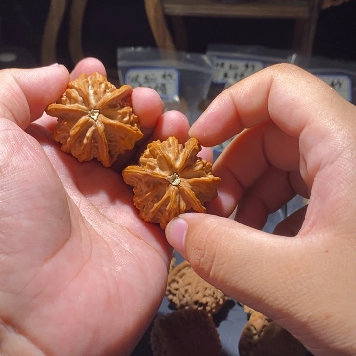 没***气吊坠文玩核桃盘山三棱