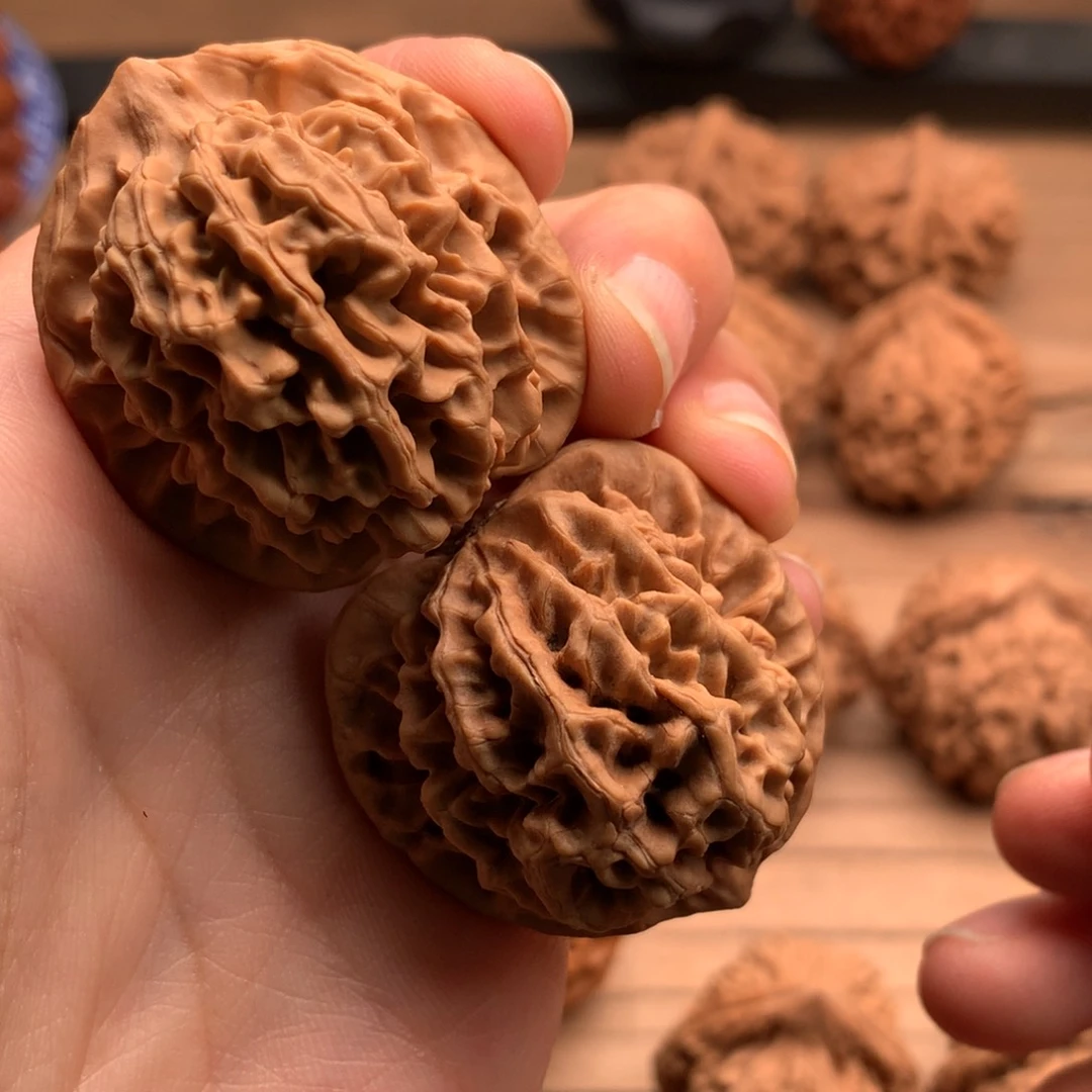 文玩核桃吊坠芃*秦闷