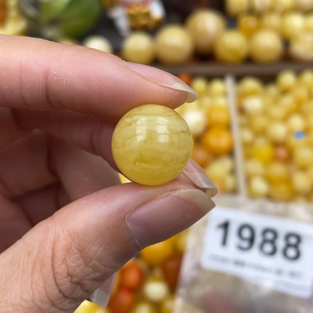 未镶嵌蜜蜡珠宝奇石孔瑕15.9