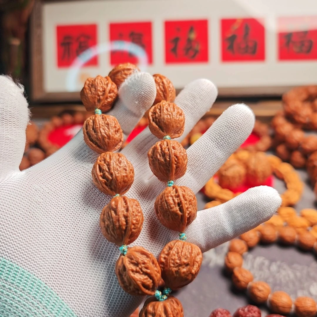 文玩核桃手串桃心手持楸子核桃手串
