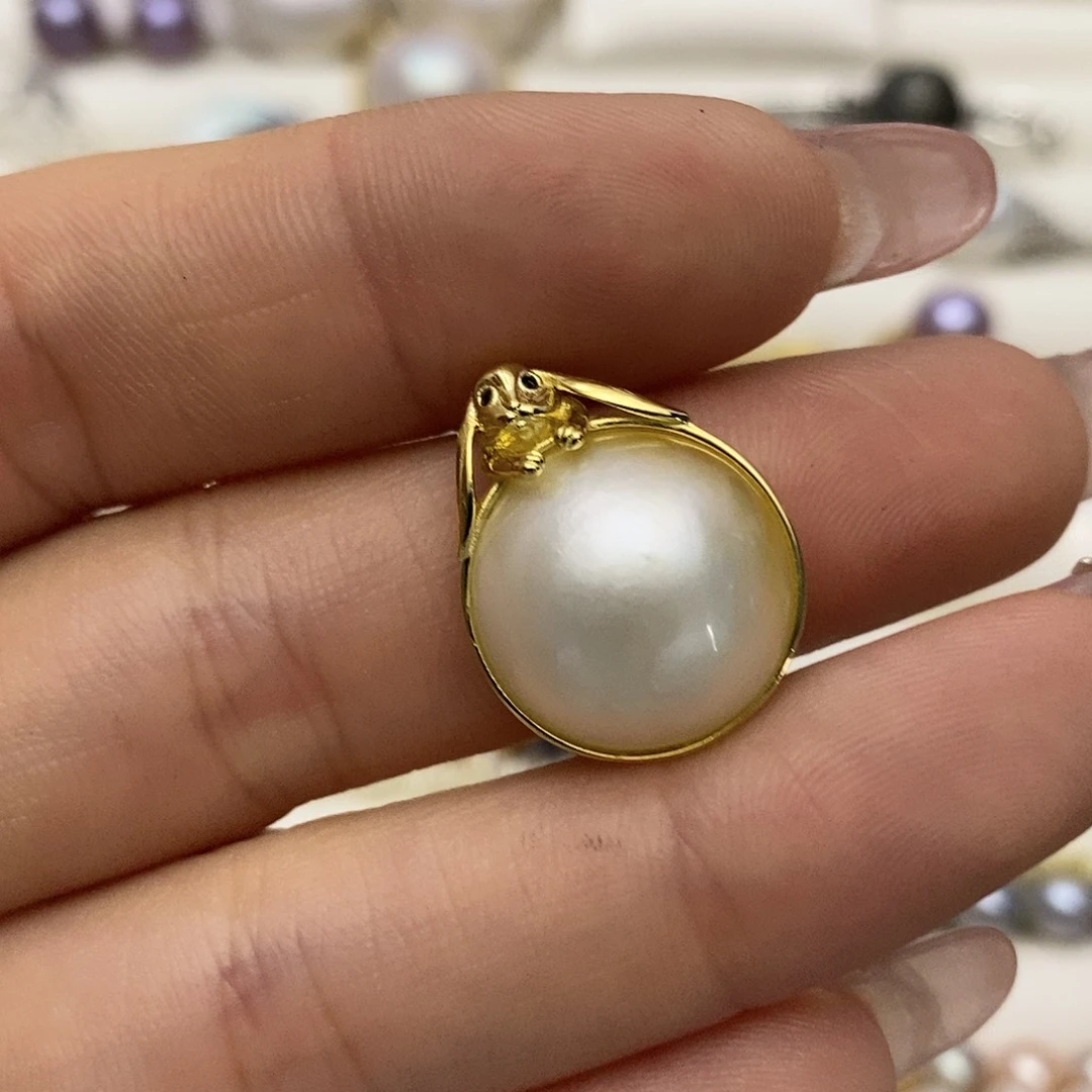 【闪购商品】拼合珍珠（马贝珠）颈饰银S925镶嵌潇*