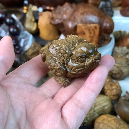 木S****D绿檀木三足金蟾好