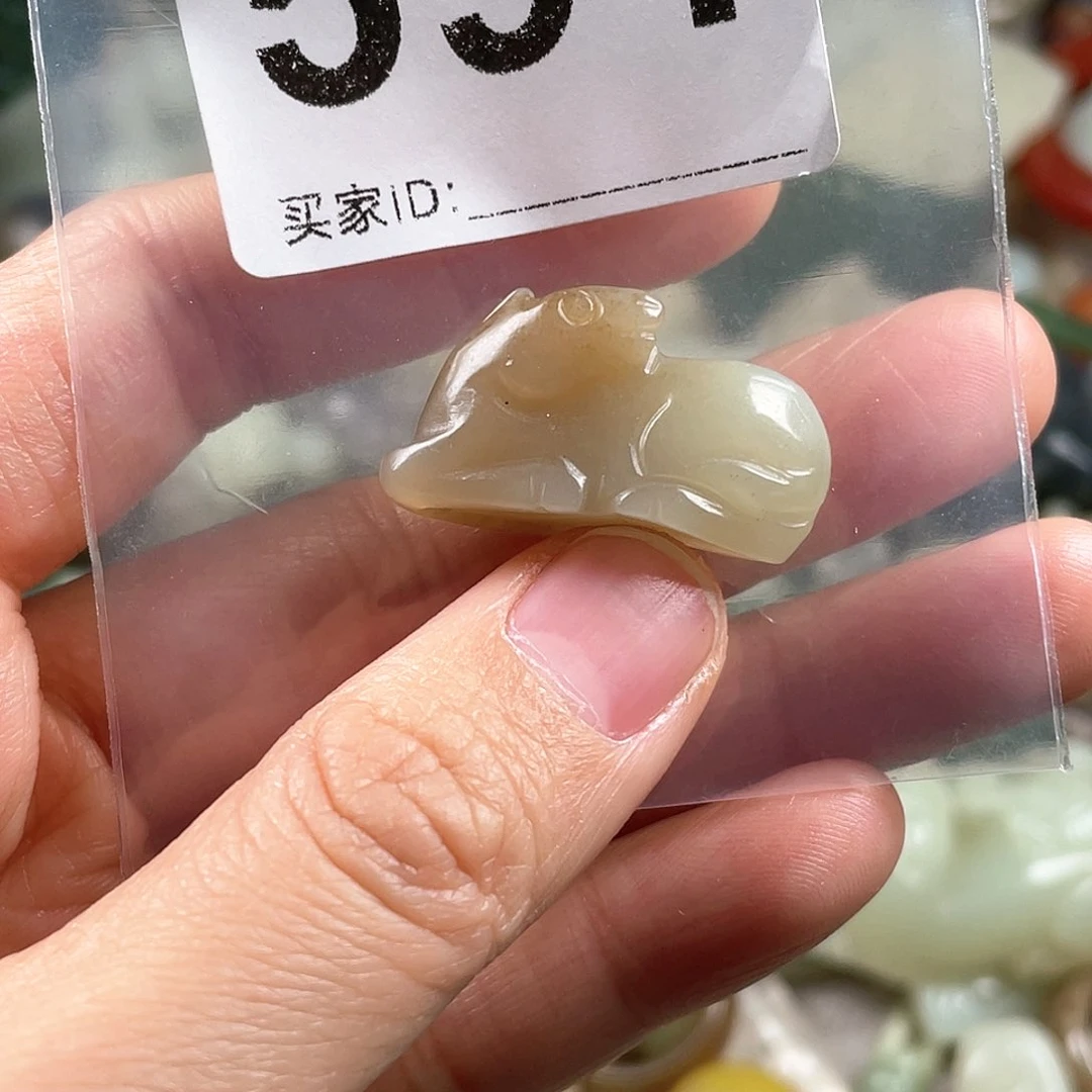 和田玉（糖玉）颈饰未镶嵌