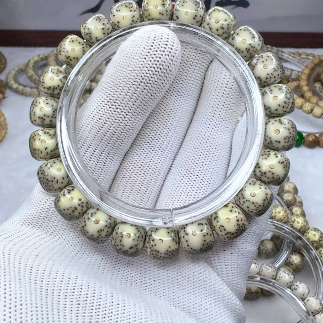 手串星月菩提10+黄金瞳同枝 155