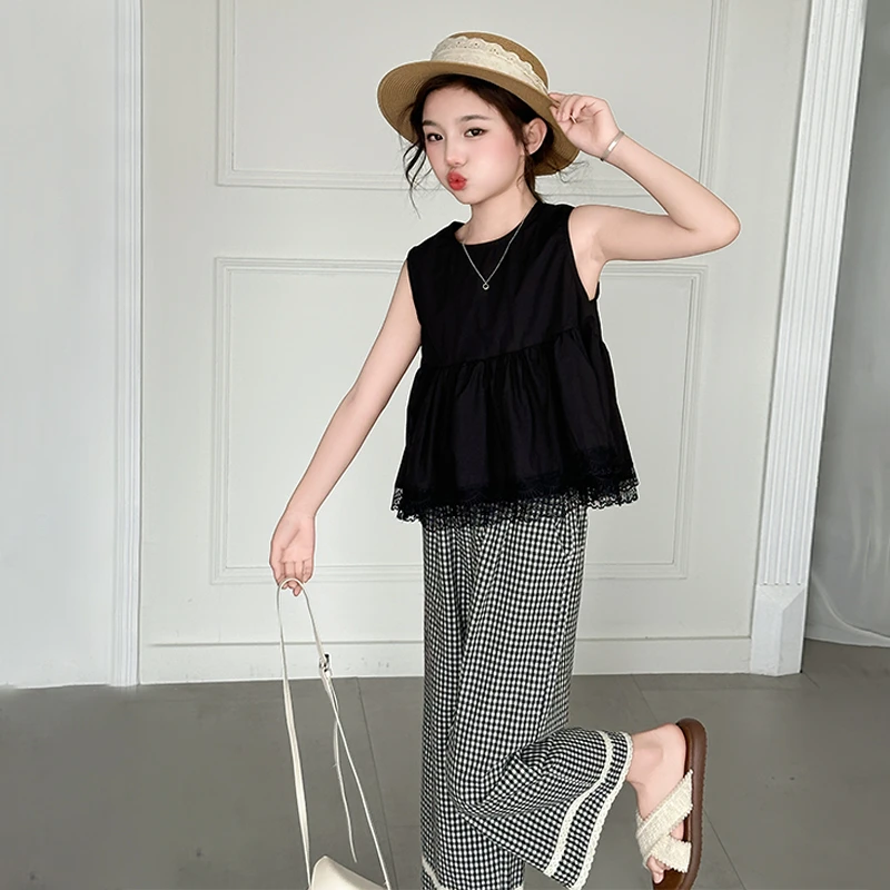 女童套装2025夏季新款儿童蕾丝边无袖背心上衣中大童格子阔腿裤潮