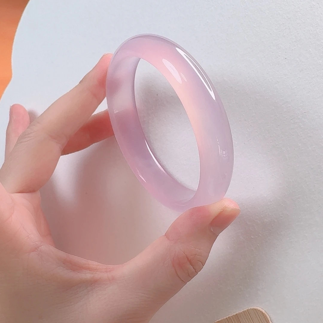 玛瑙/玉髓手镯未镶嵌张*伸