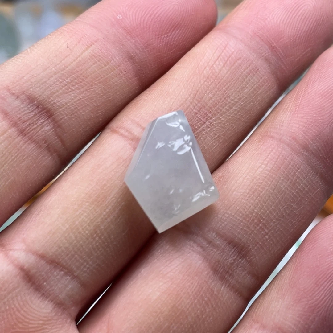 翡翠配石天然翡翠老缅料随型38