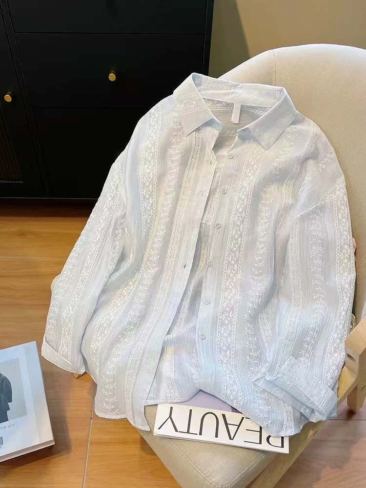 【现货】薄款防晒衬衫女2025夏季新款宽松显瘦长袖百搭蕾丝钩花外搭
