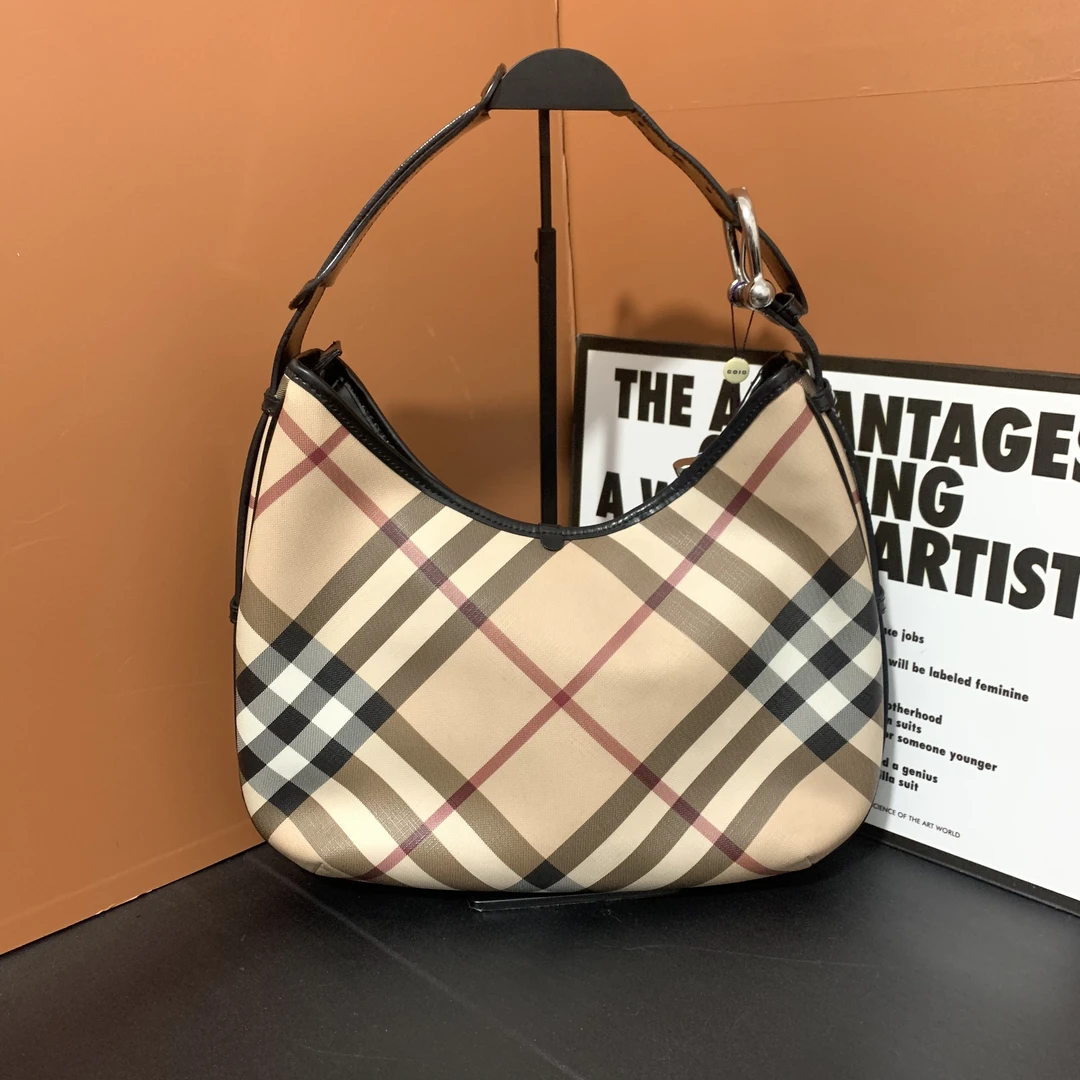 95新 BURBERRY/博柏利 小怡中古/博柏利腋下包巴宝莉手提包