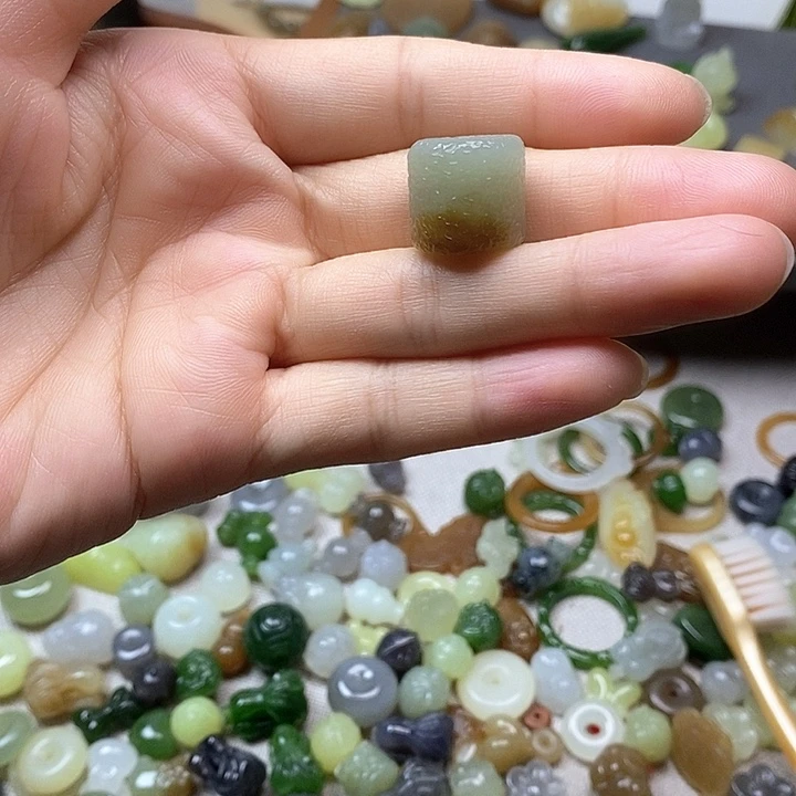 未镶嵌和田玉挂件桶珠