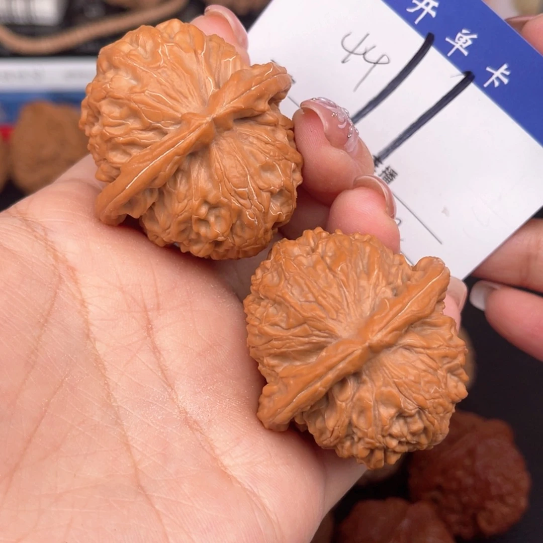 桃核吊坠全品金麒麟边42肚44尺寸y