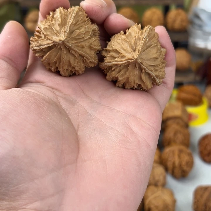 文玩核桃吊坠38尺 全品灯笼奔