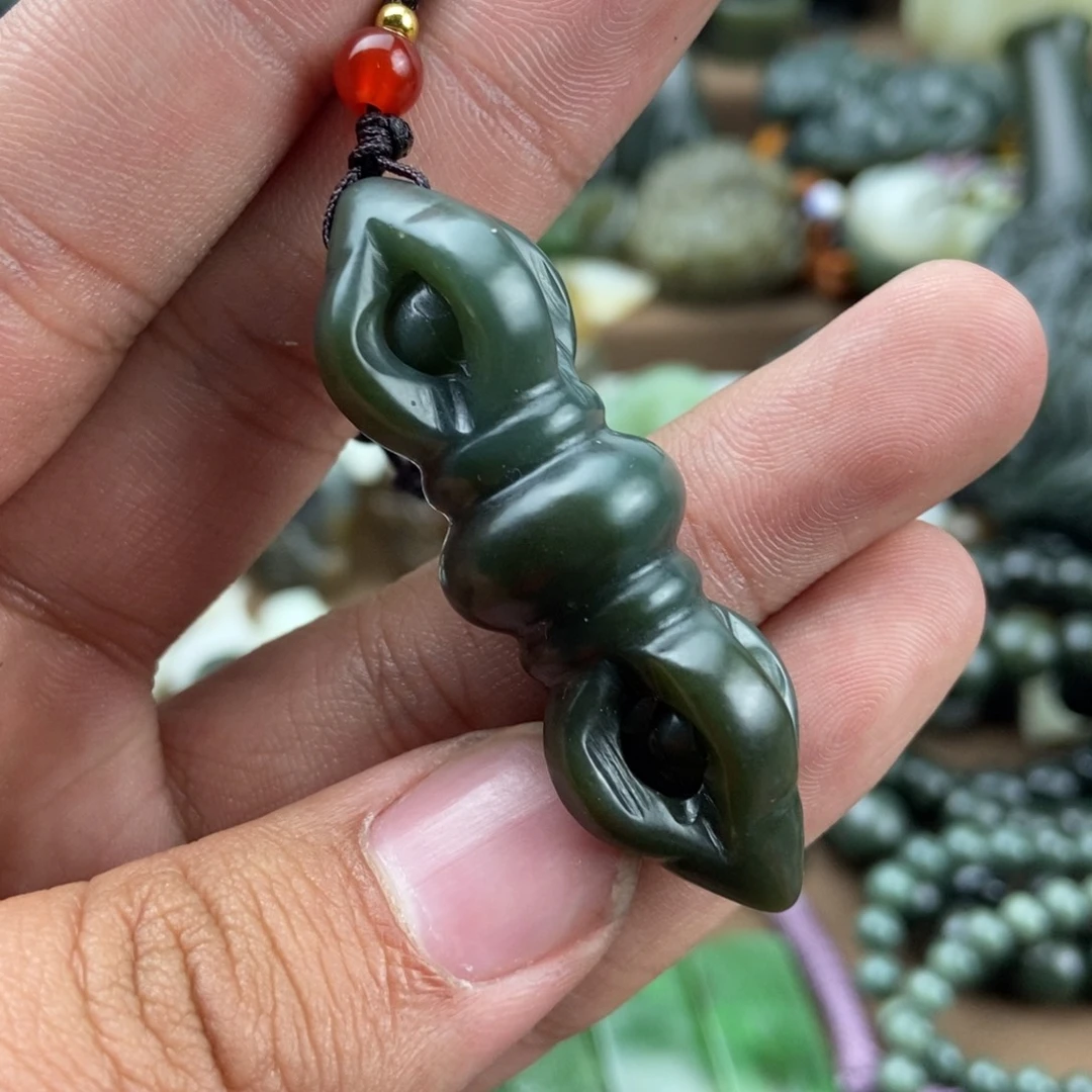 和田玉挂件未镶嵌