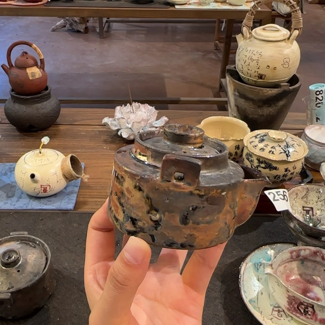 景德镇手作器皿了