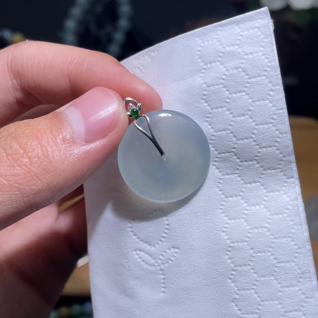 定制翡翠18K金镶嵌吊坠