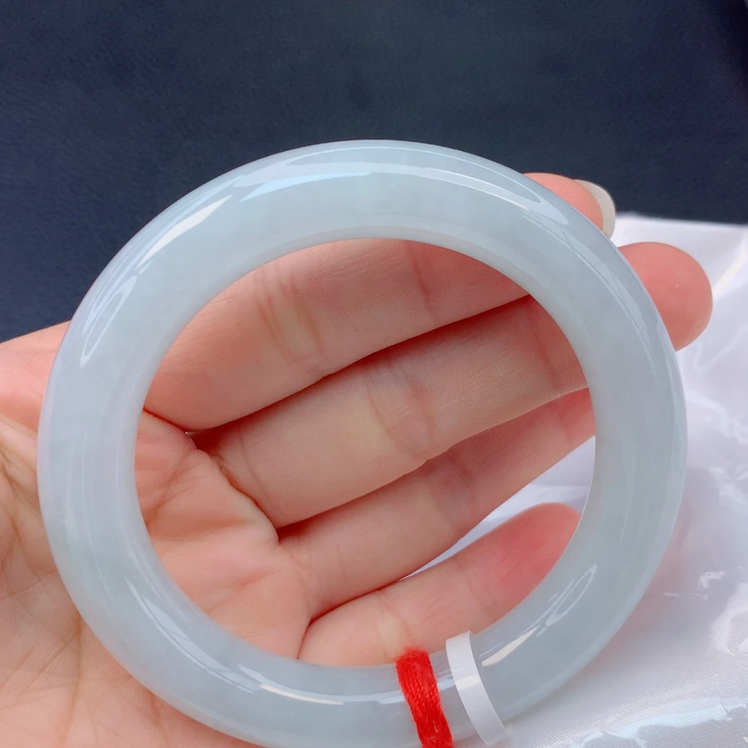 翡翠未镶嵌手镯55圈