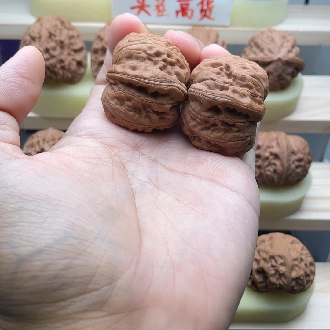 吊坠文玩核桃41元宝45克