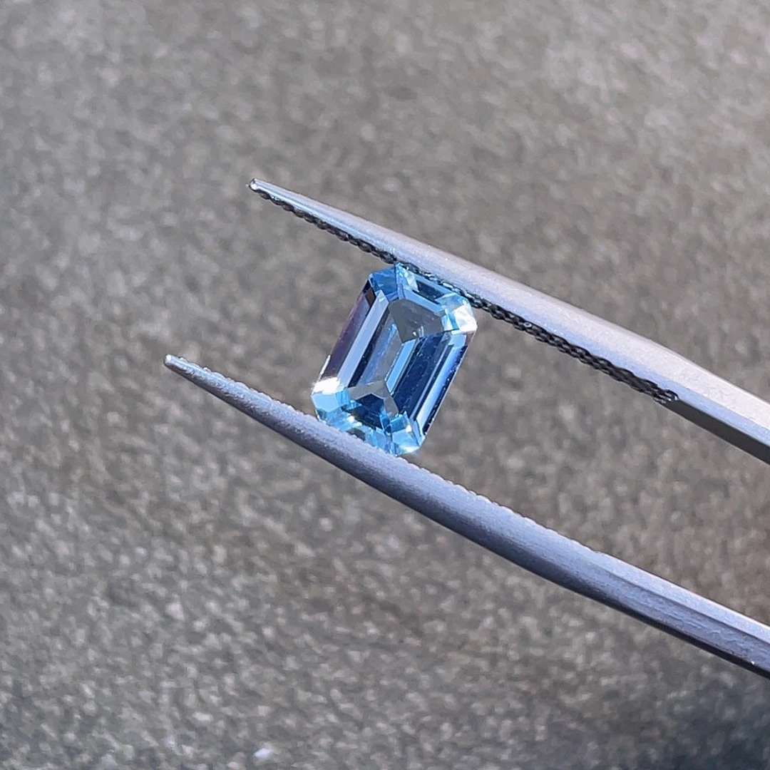 海蓝宝石裸石海蓝宝裸石