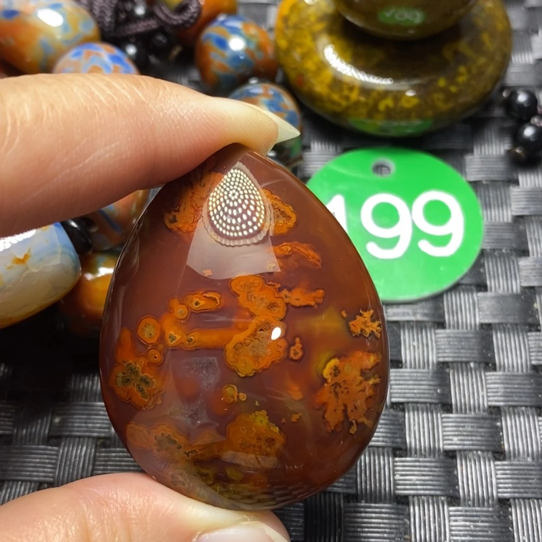 未镶嵌颈饰玛瑙/玉髓财**进