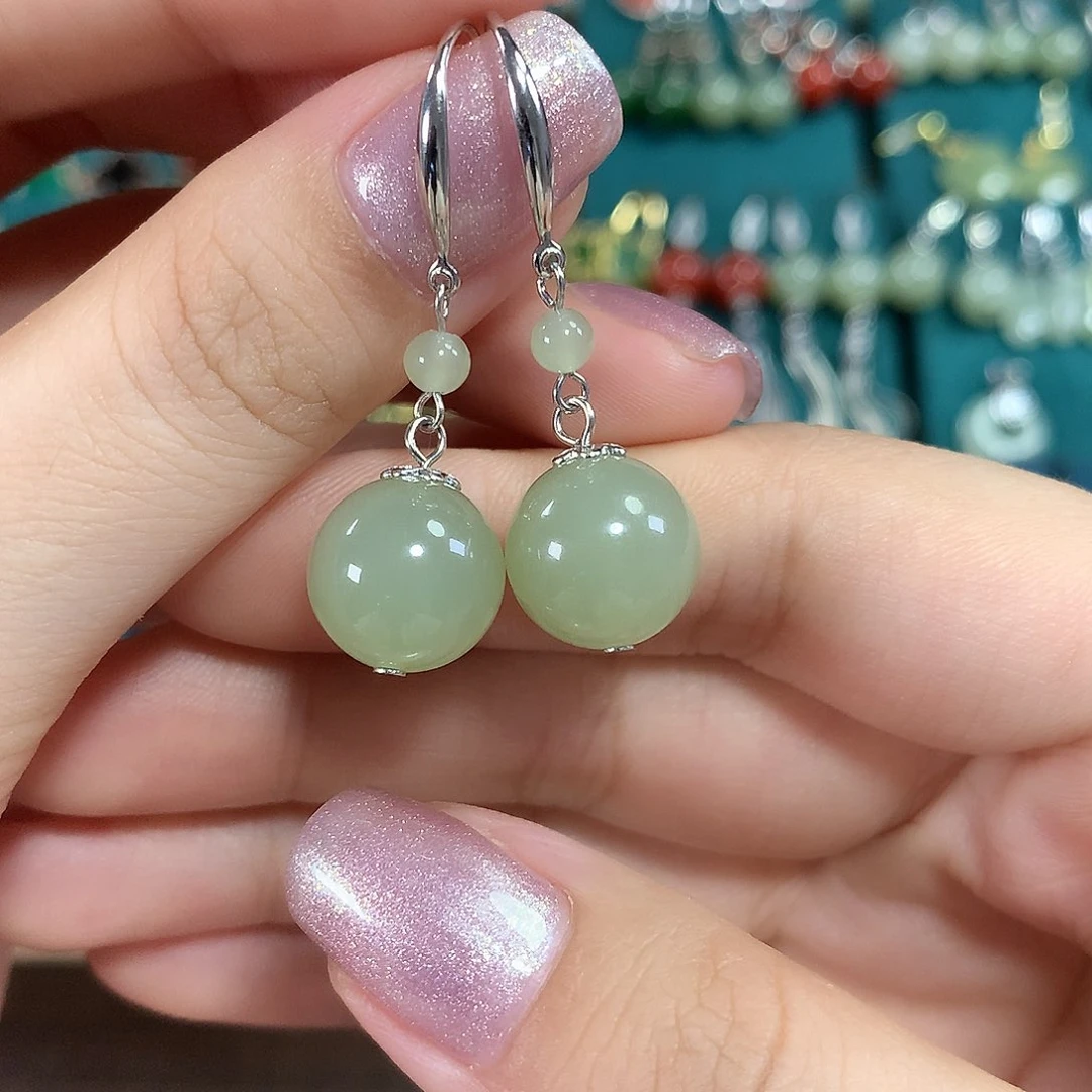 和田玉银S925镶嵌耳饰天然卡12mm左右（冰晴水）