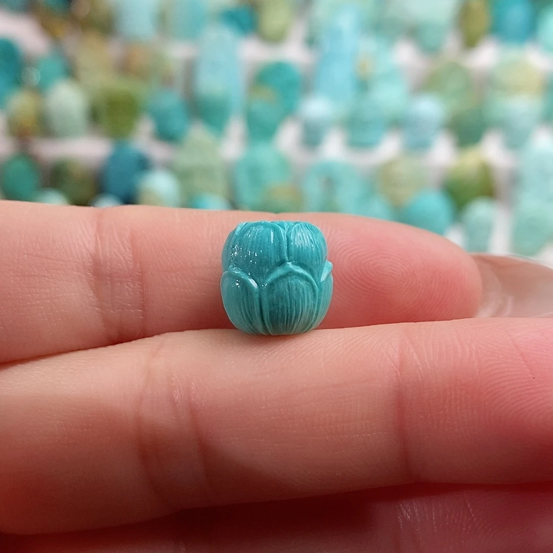 绿松石绿松石未镶嵌