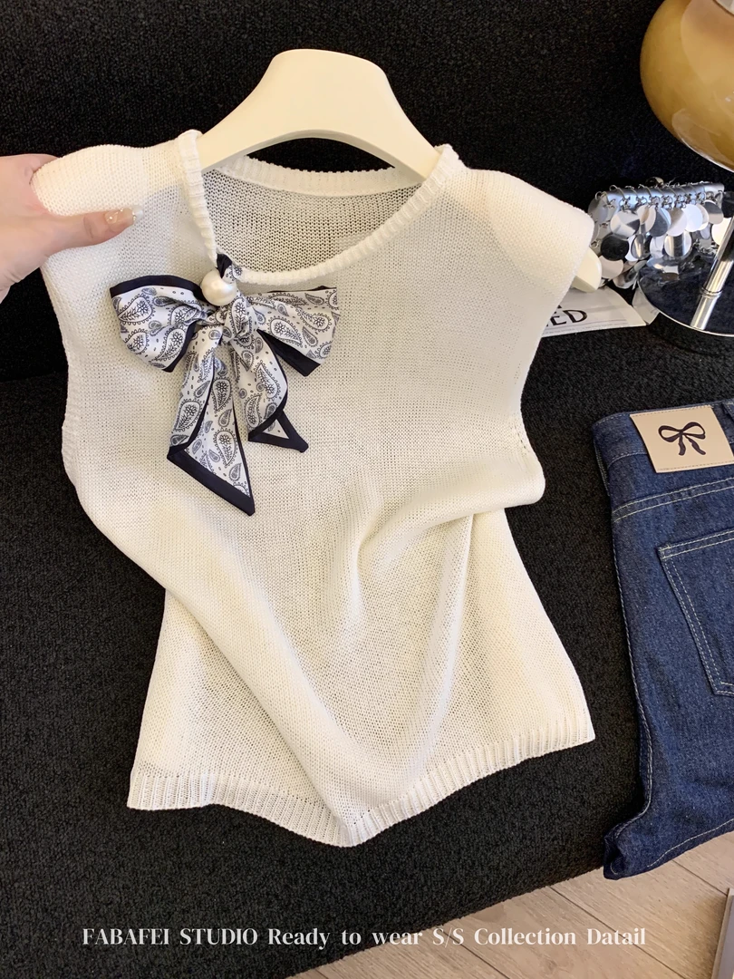 高级感串珠丝巾针织背心女2025夏款垫肩设计感撞色韩系坎肩小上衣