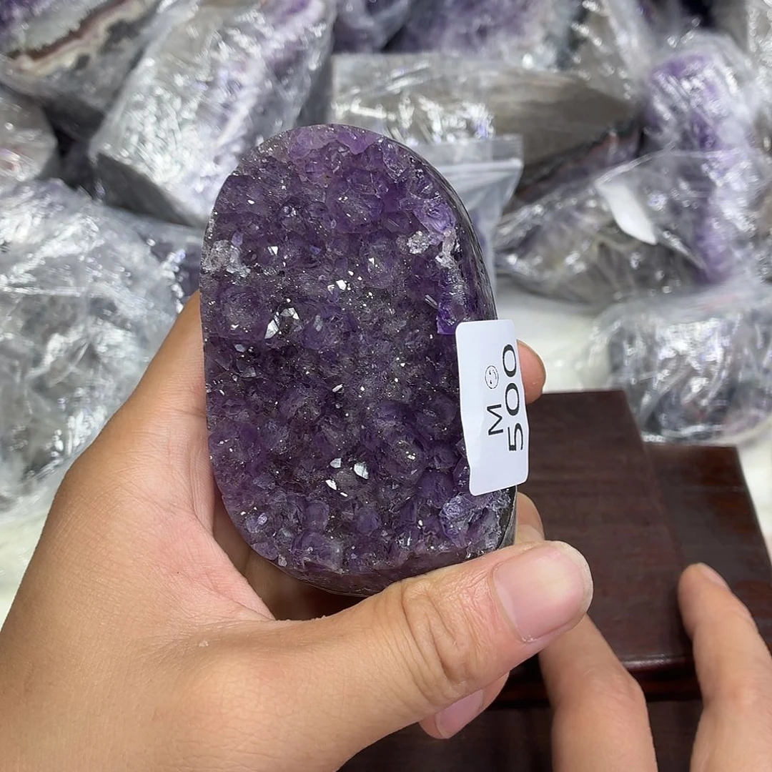 未镶嵌水晶大型摆件（非配饰）