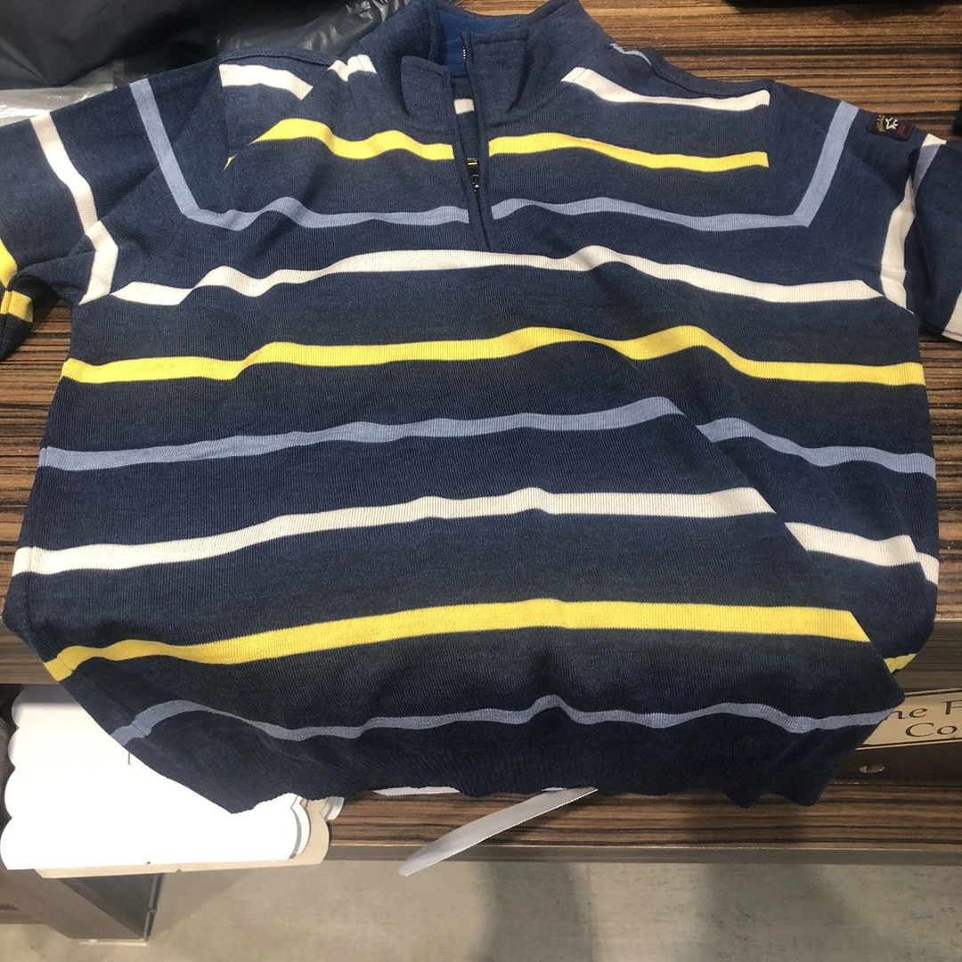 意鲨 不可退换 男士半拉链100%羊毛毛衣